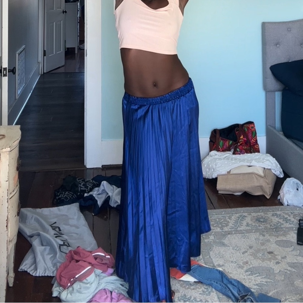 Serra Blue Pleated A-Line Maxi Skirt for Casual Wear